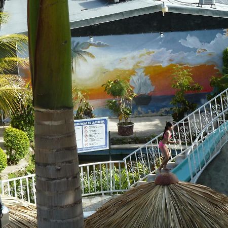 Apart Hotel Acuarious De Luis Esteli Ngoại thất bức ảnh