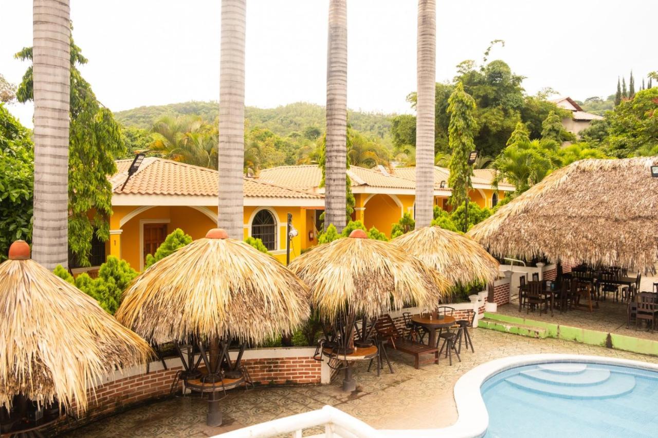 Apart Hotel Acuarious De Luis Esteli Ngoại thất bức ảnh