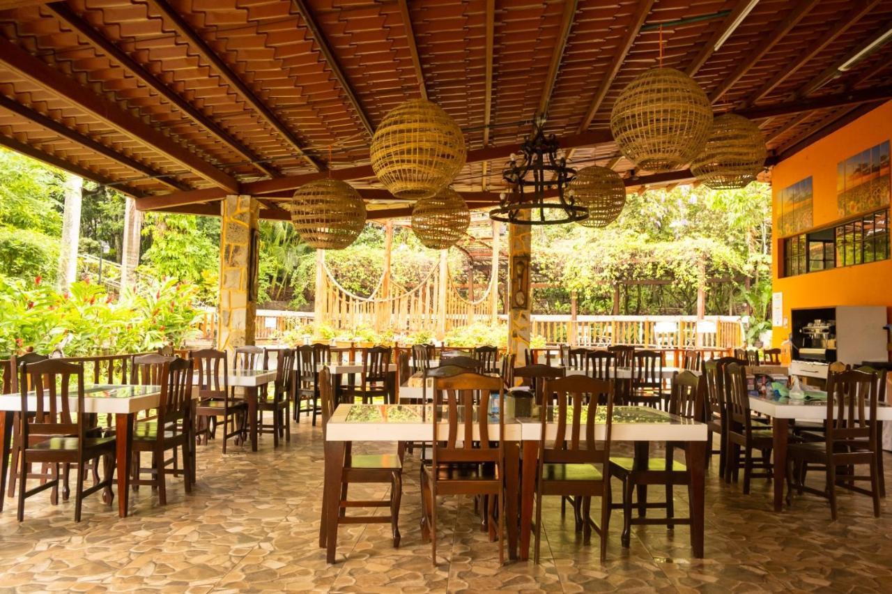 Apart Hotel Acuarious De Luis Esteli Ngoại thất bức ảnh