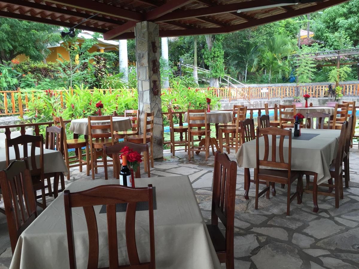 Apart Hotel Acuarious De Luis Esteli Ngoại thất bức ảnh