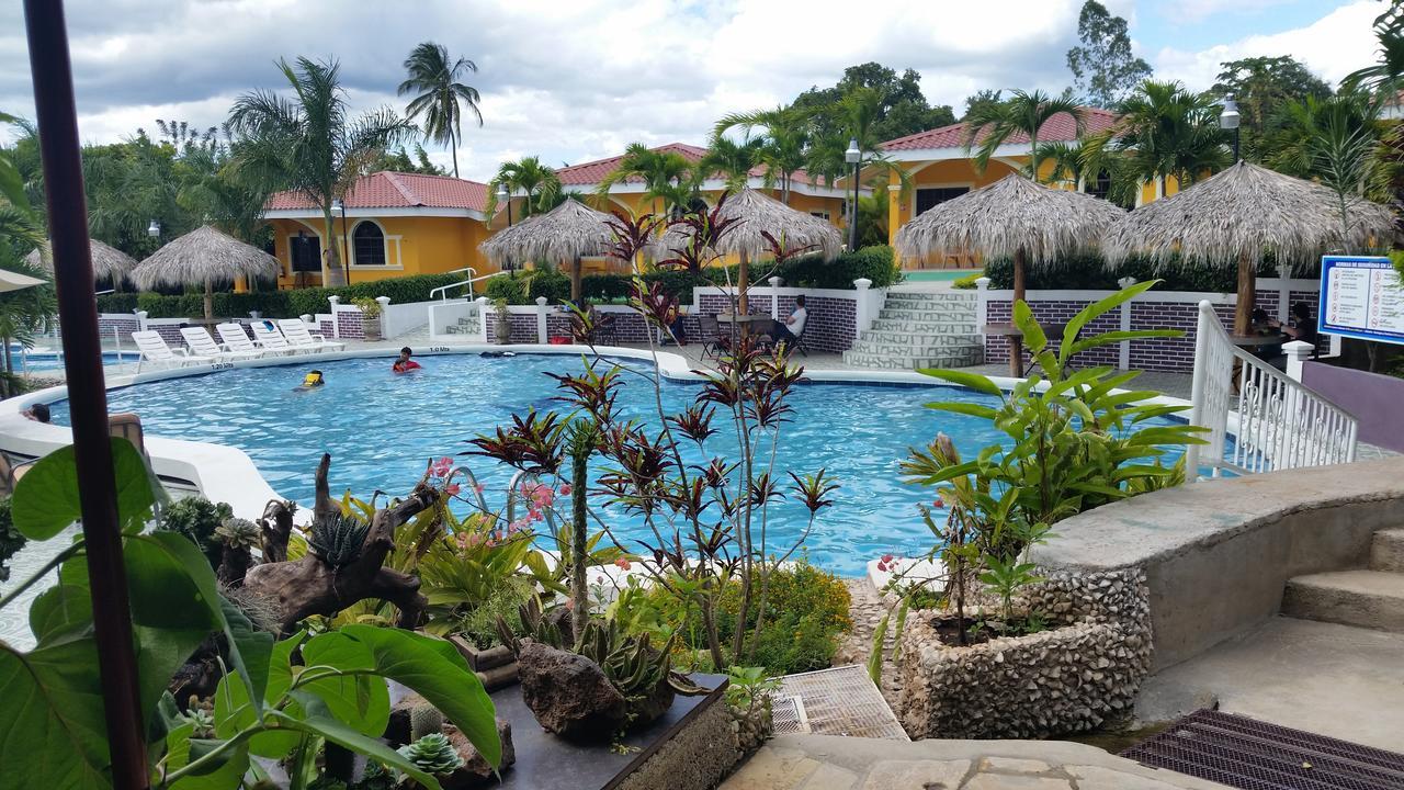 Apart Hotel Acuarious De Luis Esteli Ngoại thất bức ảnh