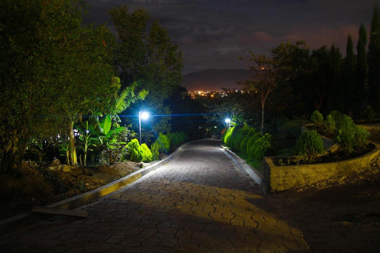 Apart Hotel Acuarious De Luis Esteli Ngoại thất bức ảnh