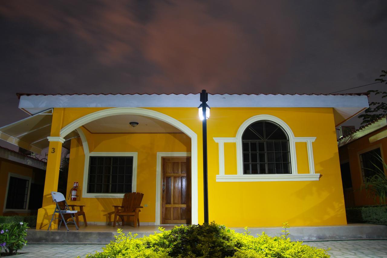 Apart Hotel Acuarious De Luis Esteli Ngoại thất bức ảnh
