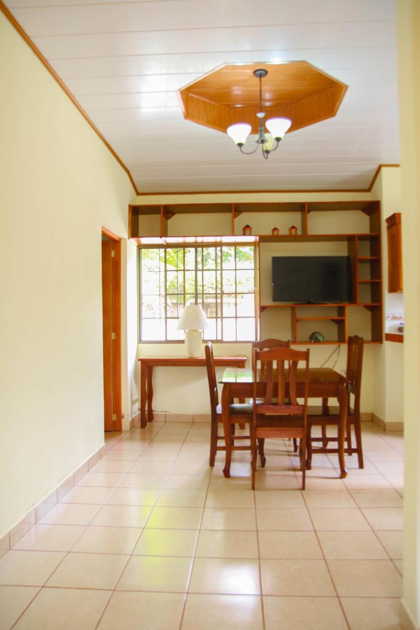 Apart Hotel Acuarious De Luis Esteli Ngoại thất bức ảnh