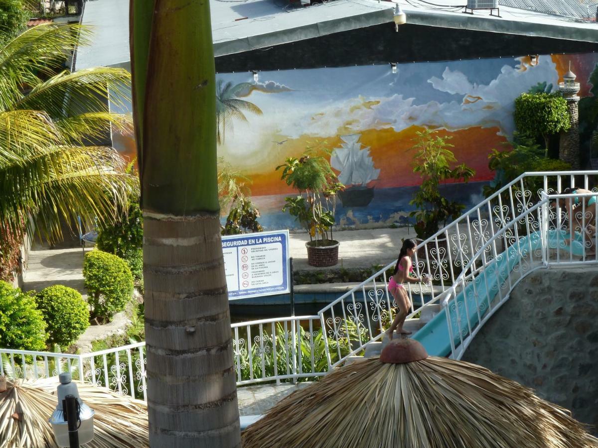 Apart Hotel Acuarious De Luis Esteli Ngoại thất bức ảnh